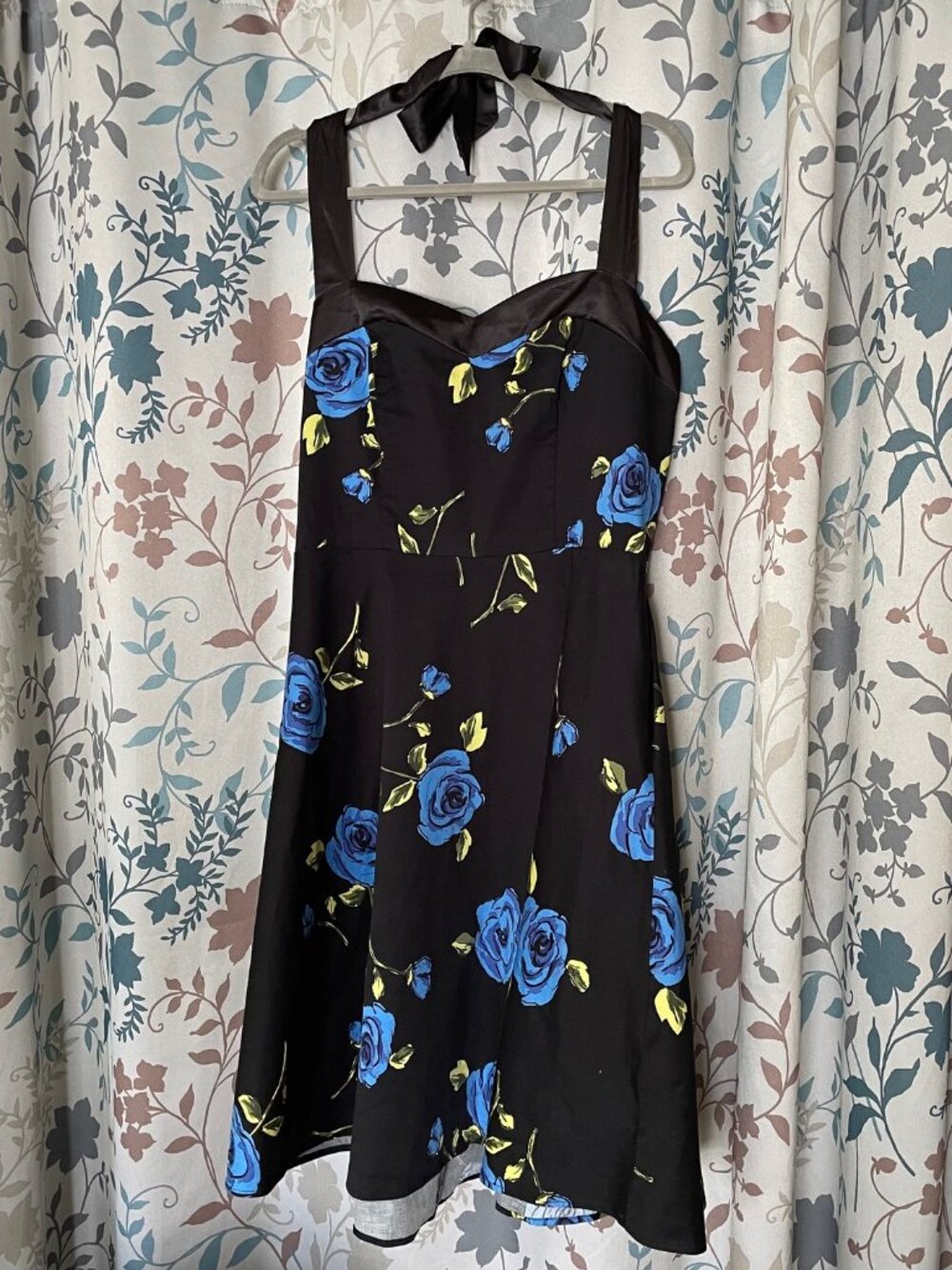 Floral Pin Up Halter Dress
